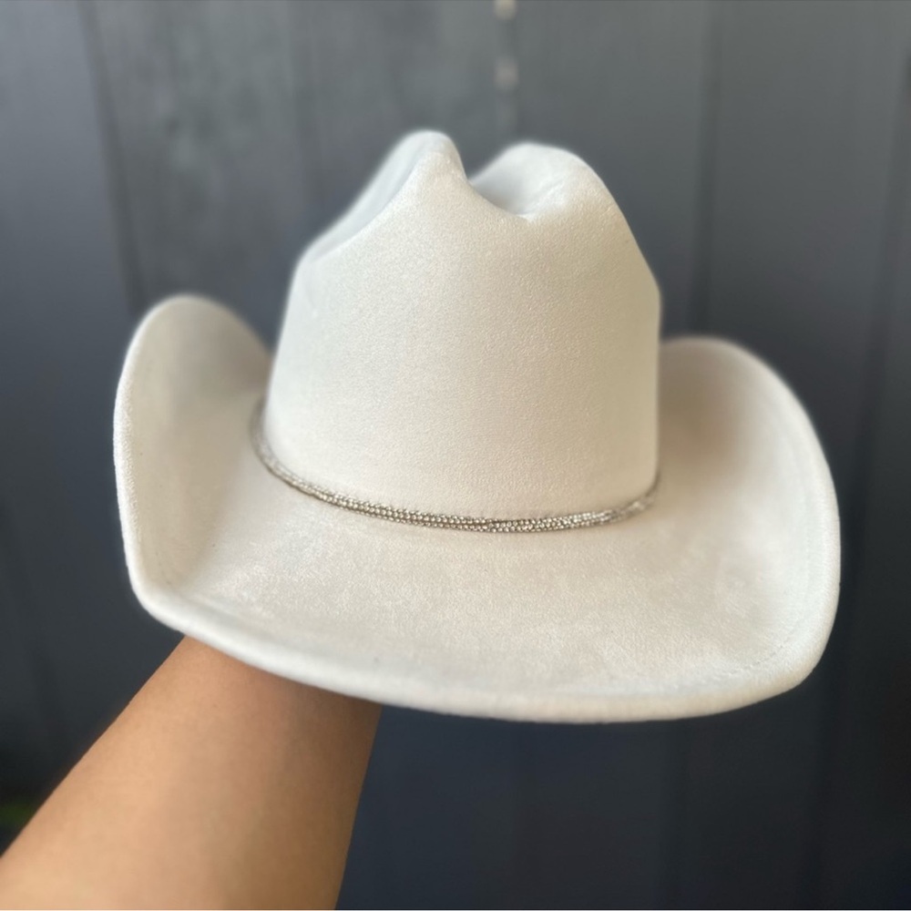 🤍 Elegant Ivory Rhinestone Cord Cowboy Hat | Sophisticated Western Style